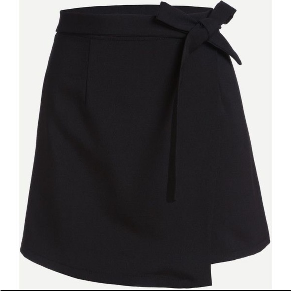 American apparel black crepe wrap skirt above knee length - Picture 3 of 5